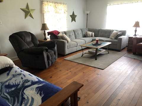 Boyd Creek Escape In the Judith Mountain