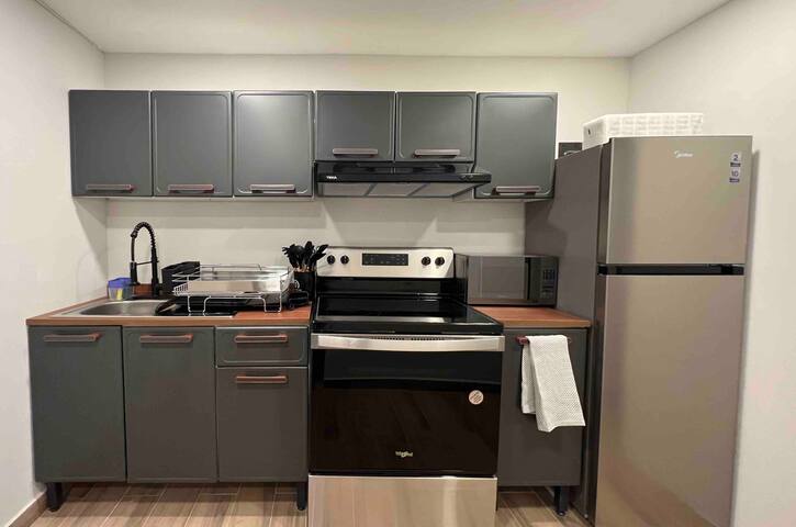 Urban Base for your Tribe, Epic Shopping & Dining gallery image 5