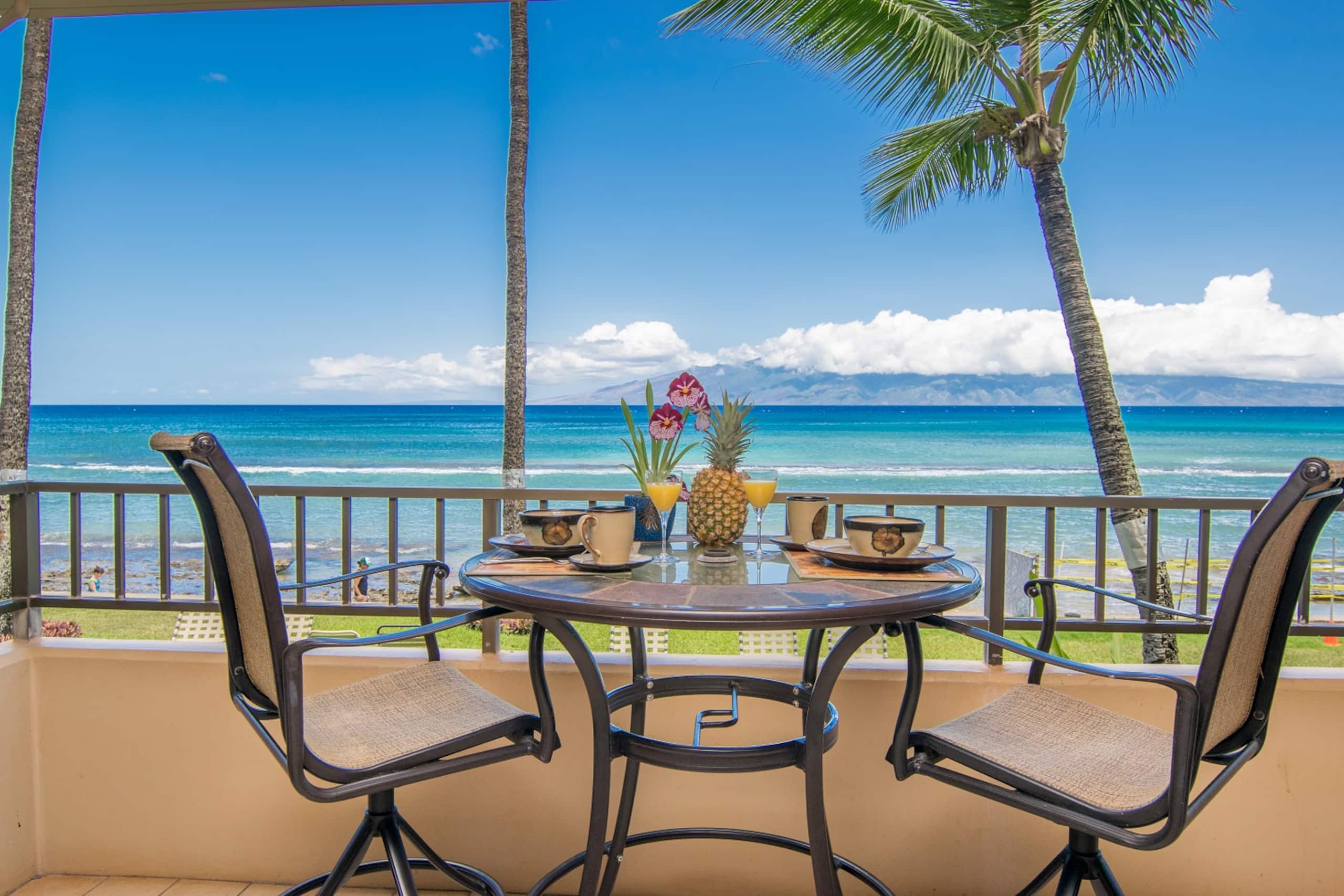 Condo in Lahaina · ★4.86 · 2 bedrooms · 1 bed · 1 bath - Image 1