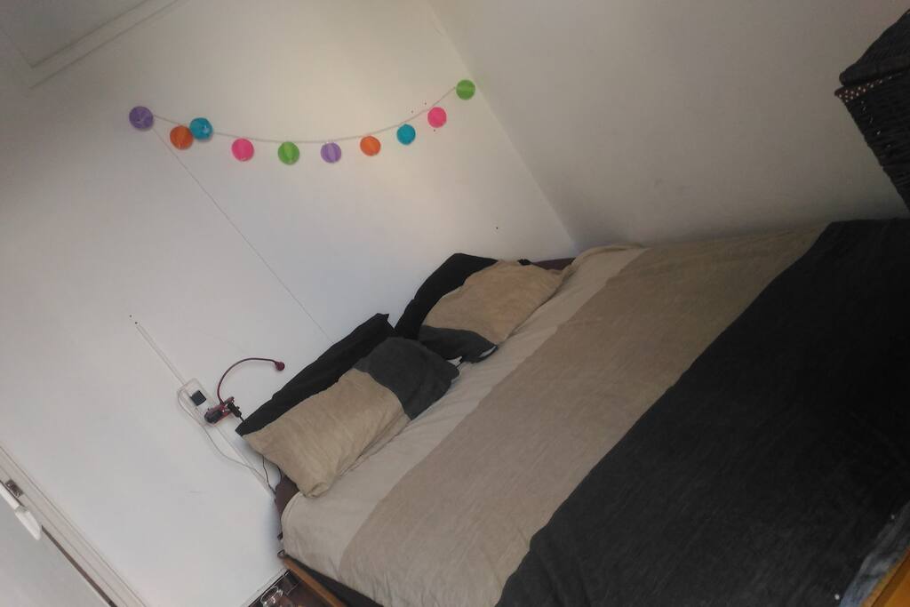 Double size futon