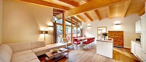 Large luxurious penthouse in the centre of Gerlos