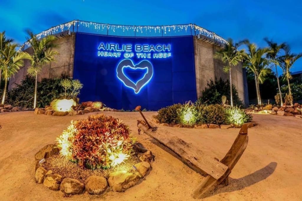 Airlie Beach entrance