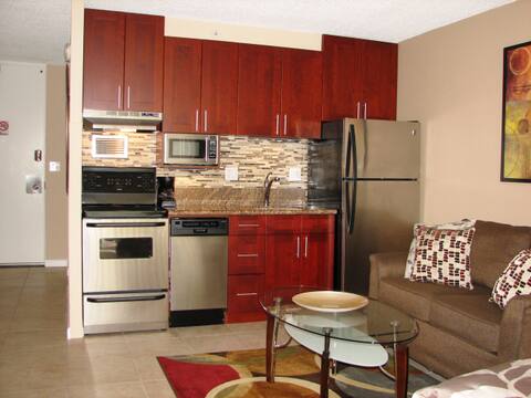 ❤️❤️Marine Surf deluxe studio /free parking/Wifi16