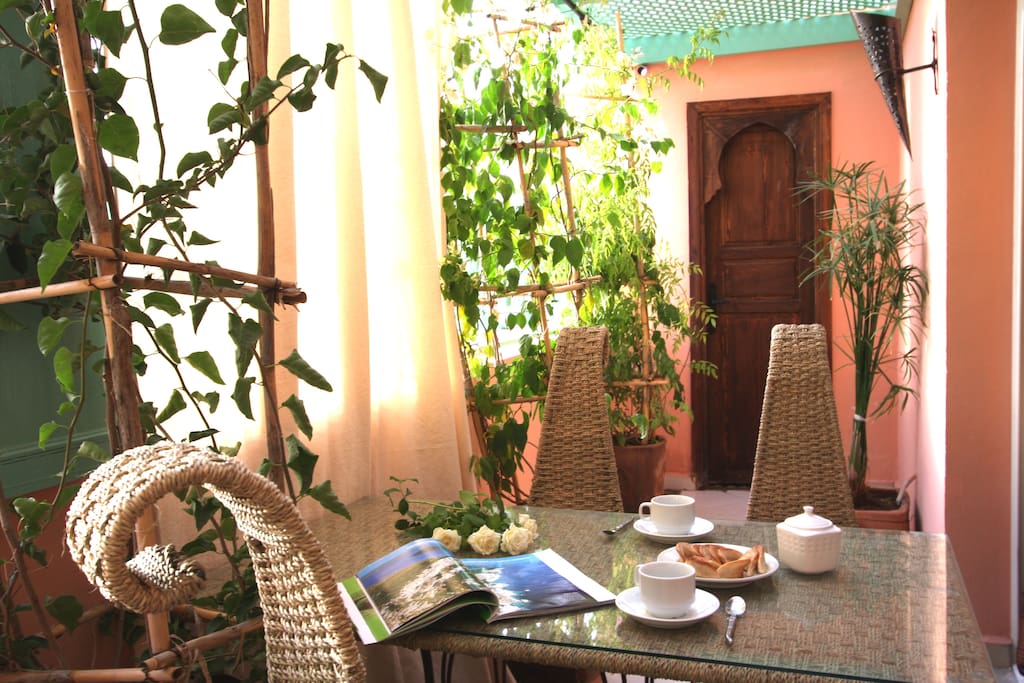 Your terrace overlooks the prominent, modern Marrakech neighborhood of Gueliz, with its many restaurants, cafes, and shops.