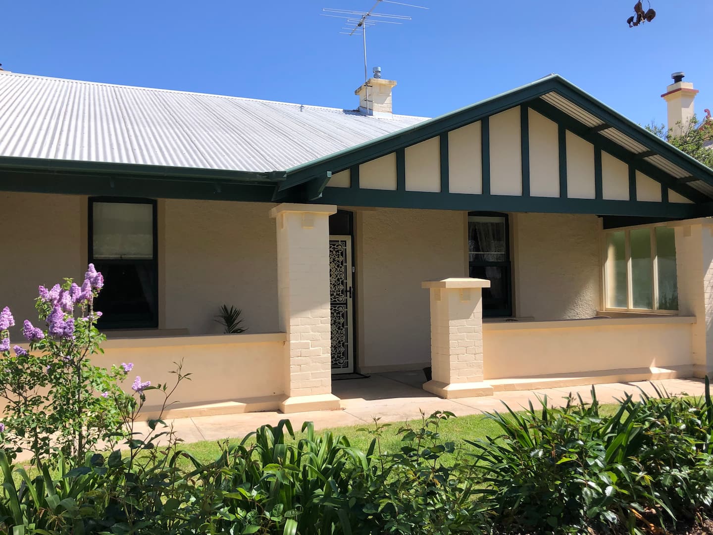‘Allawah’ 3 bedroom house in the heart of Tanunda.