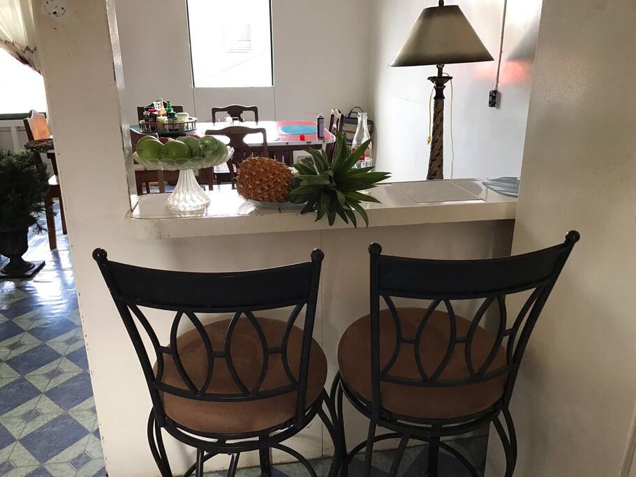 Breakfast bar for two