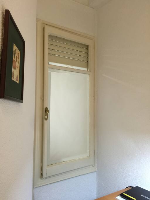 Room C: with sunlight coming from the window (you may lower the blind to block out the sunlight)