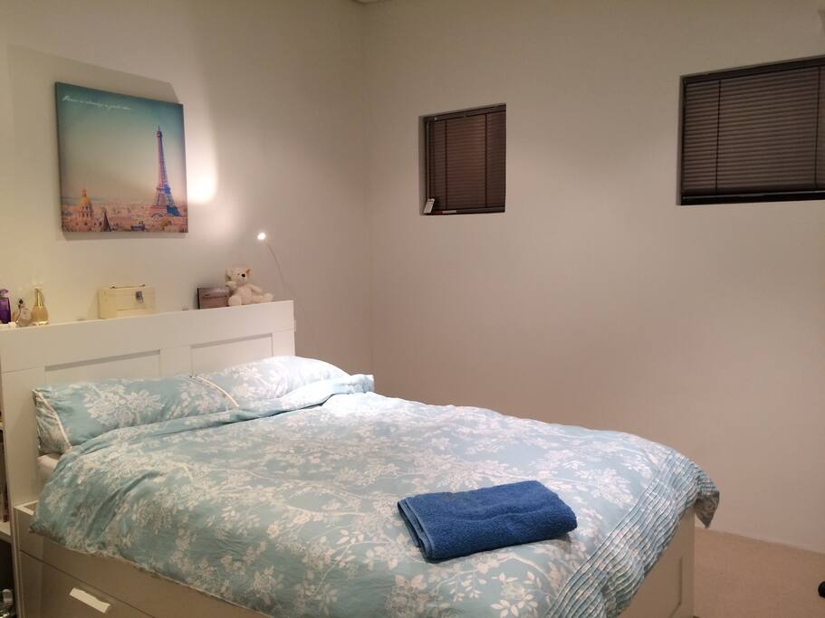 another room - see separate listing - double