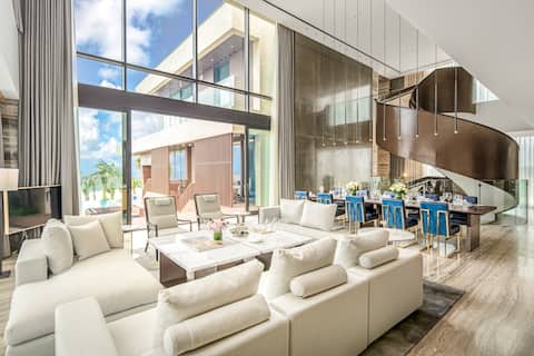 VIP Villa 4 Bedroom Beachfront President