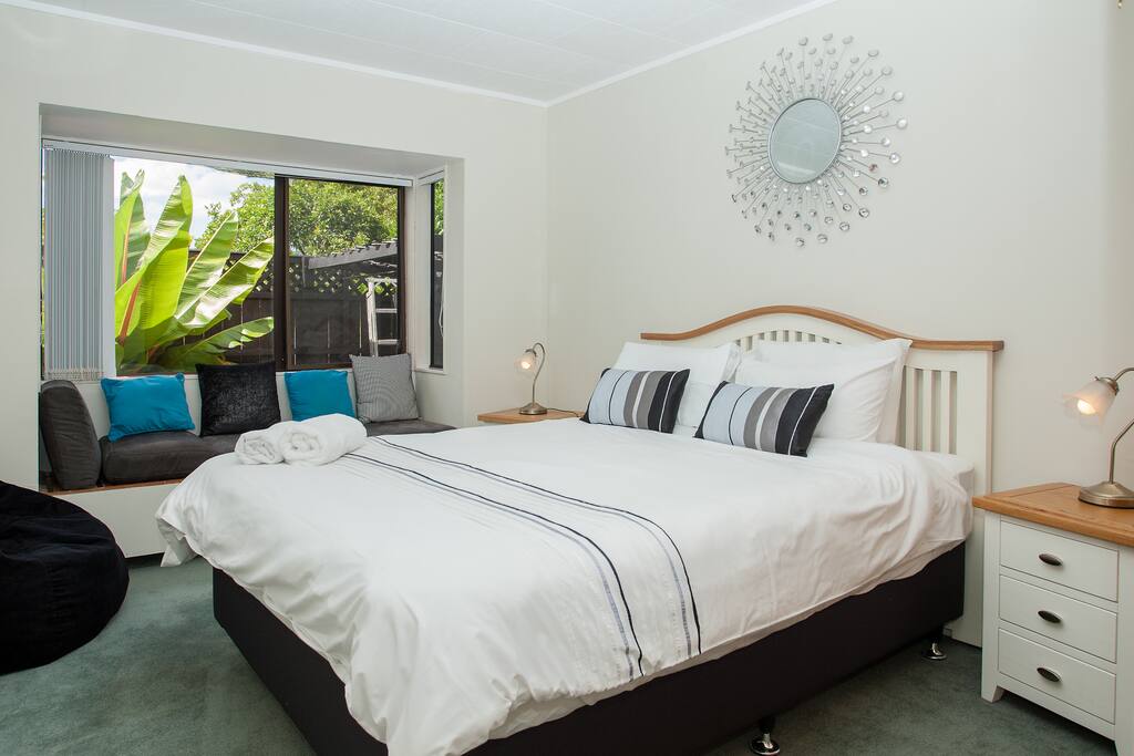 Master bedroom with queen bed