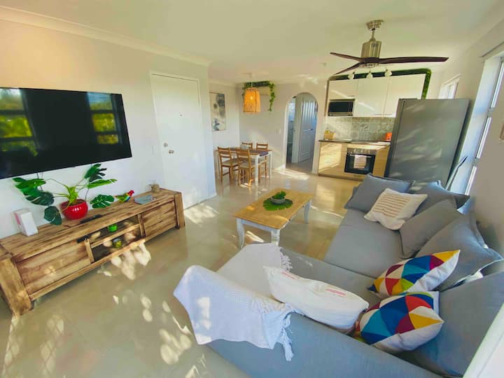 [Holiday Stylish Apartment]  Broadbeach Gold Coast - Broadbeach