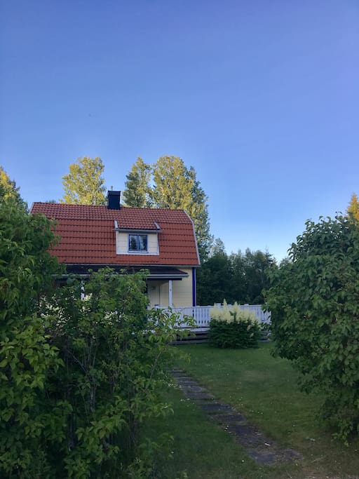 Front of the house and garden