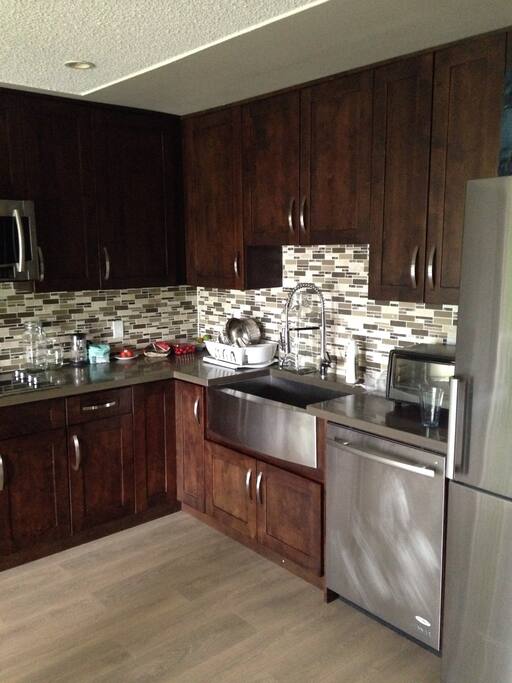 Dishwasher and modern appliances.