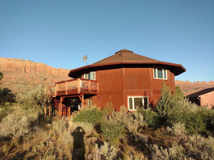 Moab Views All Around Houses for Rent in Moab, Utah, United States