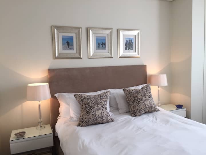 超级舒适的加大双人床