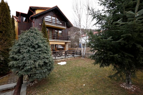 Casa ANA din Azuga