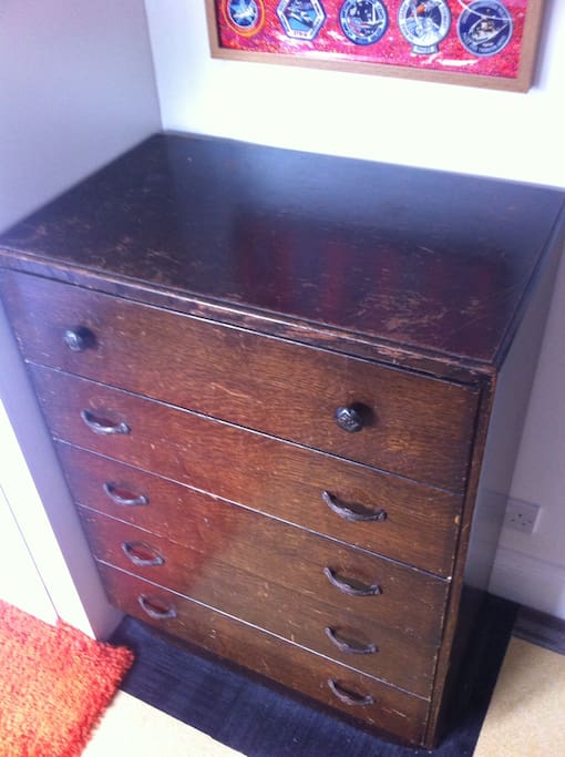 Drawer storage