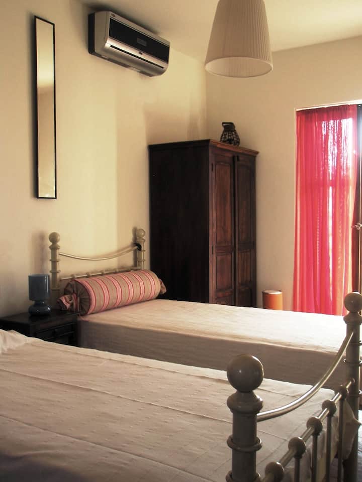 საძინებელი 2