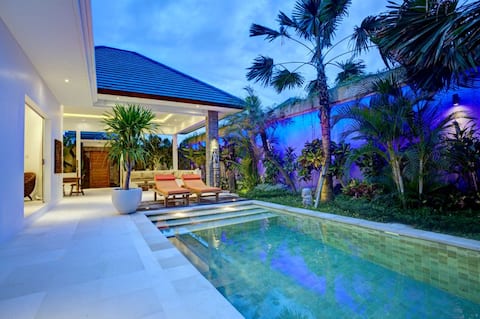 private villa 1 BDR Seminyak Bali