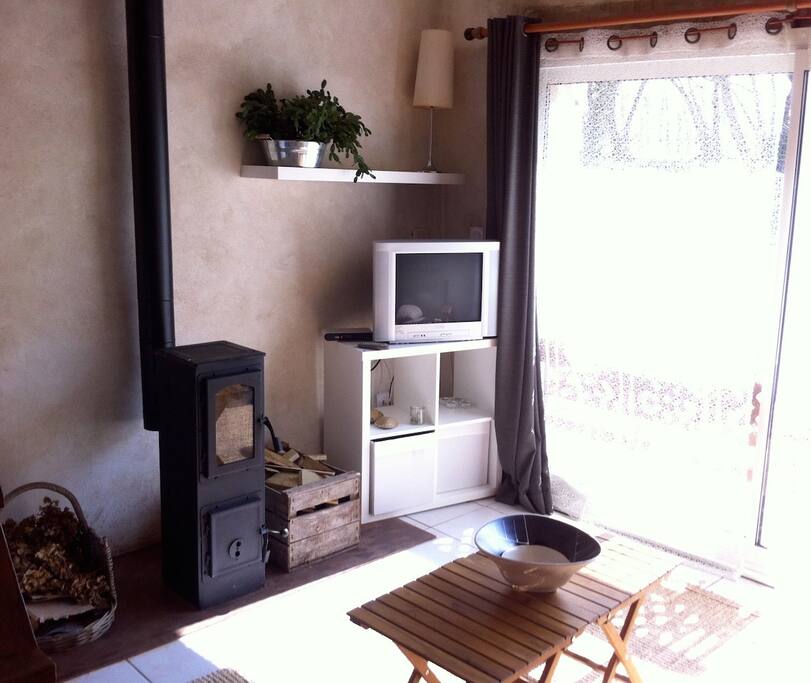 Vue du séjour-salon depuis l'intérieur