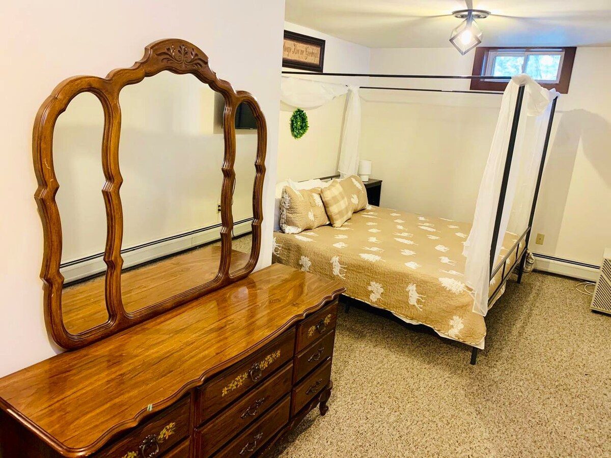 Veľká manželská posteľ 