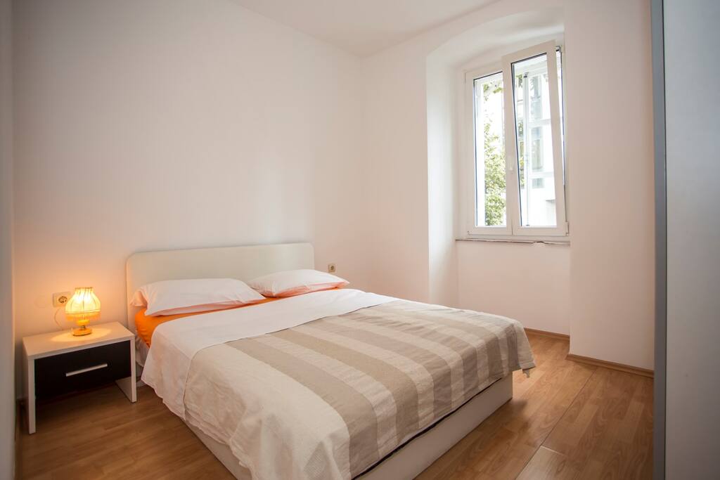 Double bed