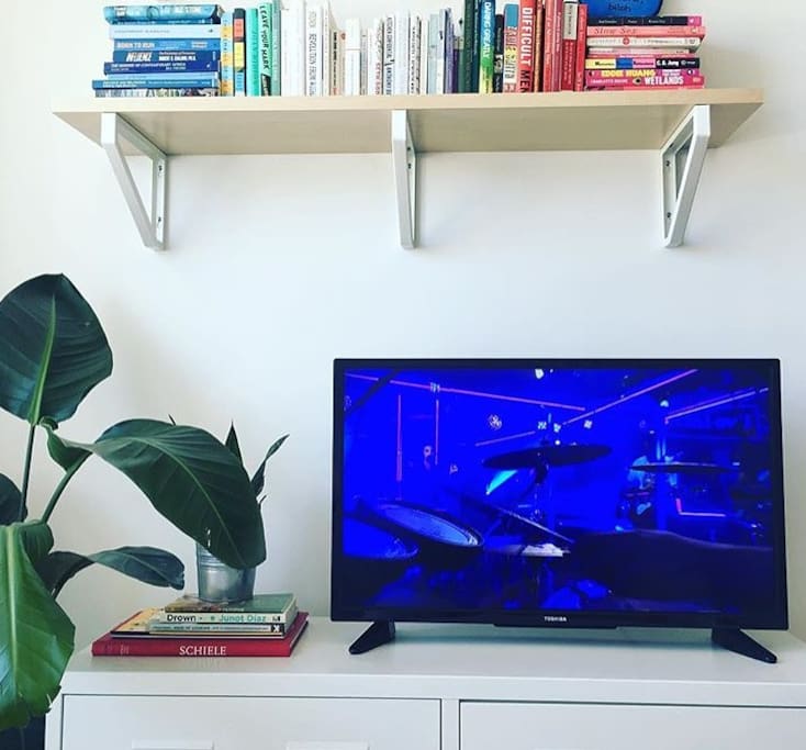Entertainment nook with Google Chrome TV