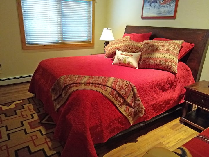 Very comfortable king bed, and plenty of sheets to keep you warm in the winter, or remote control fan to keep you cool in summer.