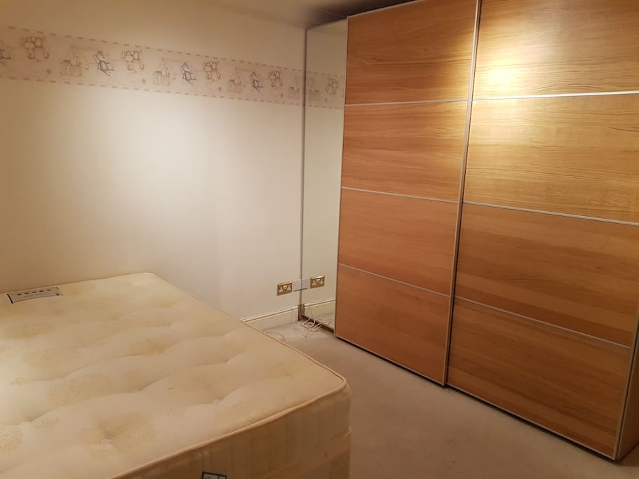 Bed Room 1 (Double Bed)