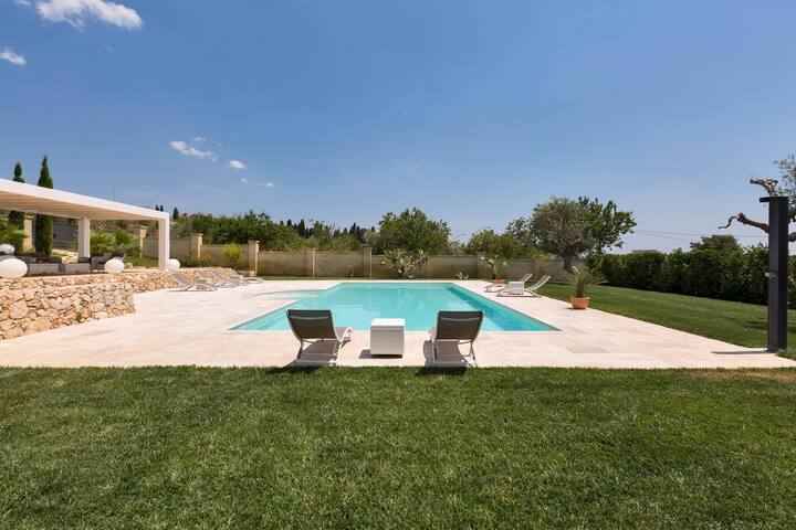 Villa Loran by Perle di Puglia gallery image 2