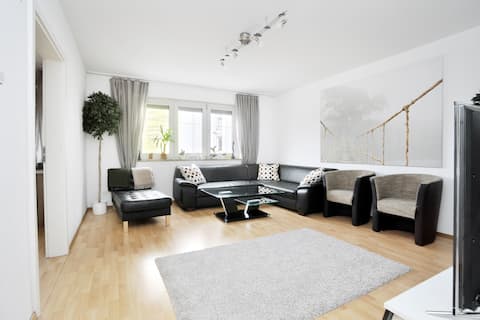 Whole Exclusive Apartment