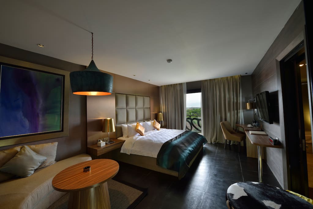 Executive Suite