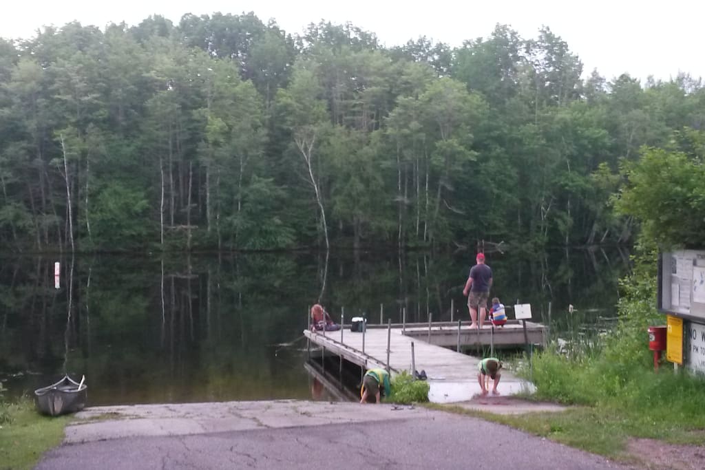 Get away from it all... and launch your boat from the public landing.
1/2 mile south of cabin