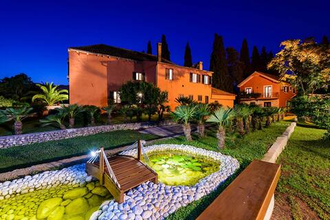 Villa Green Garden