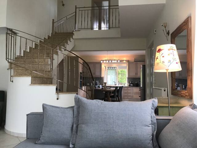 Magnifique villa en Crète avec piscine vue mer gallery image 5