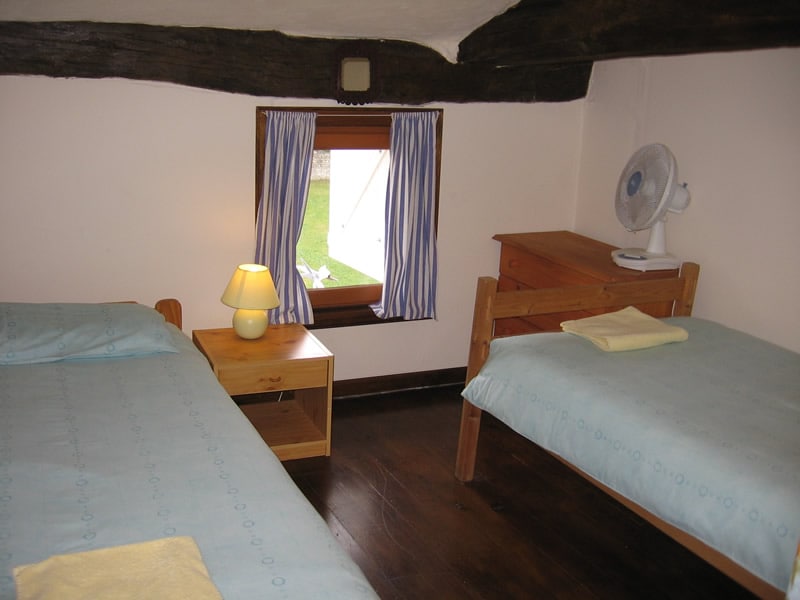 Двокреветна соба над кујната