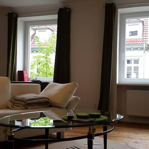 Popular Airbnb listing: Südstadt Apartment94 Furnished rental apartment in Karlsruhe