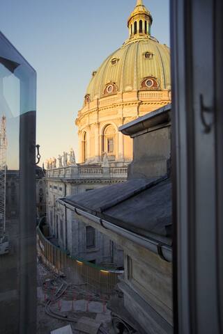 Bohemian studio flat by Royal Palace. gallery image 2