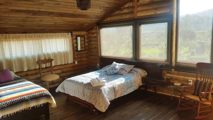 Tapanco / Mezzanine - Marrimonial + Individual 