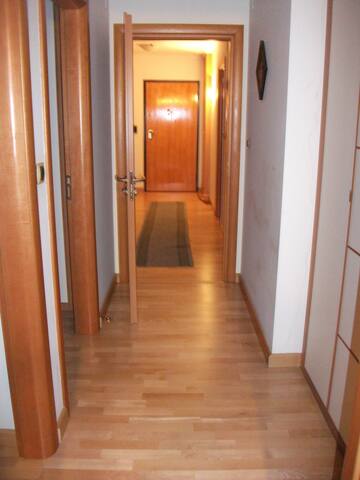 Rent Apartment Lisbon near Subway gallery image 2