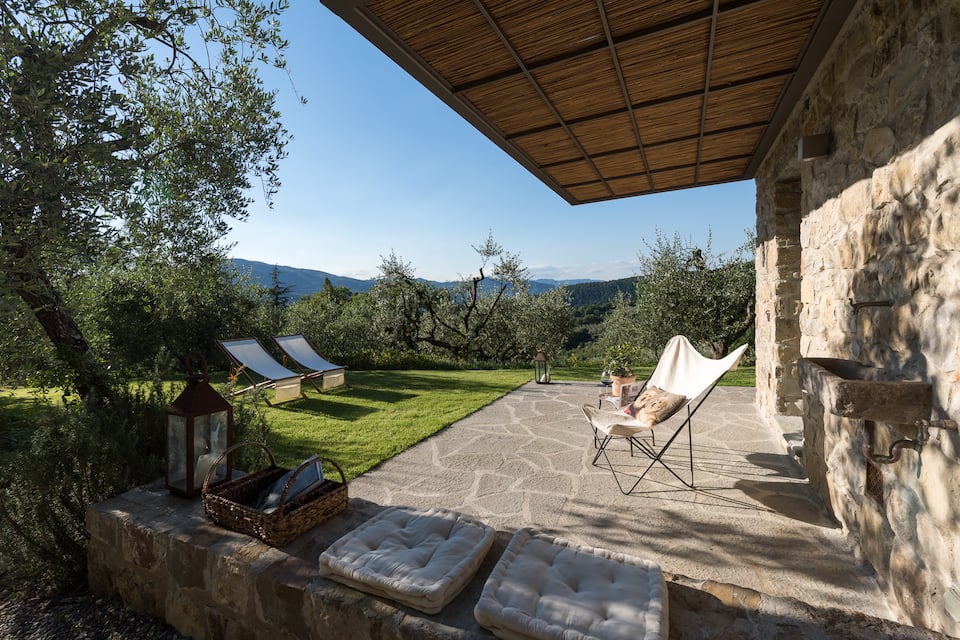 The Moonlit and Sunny Cottage, in a Tuscan olive grove, Vaiano, Tuscany, Italy, photo 5 of 10