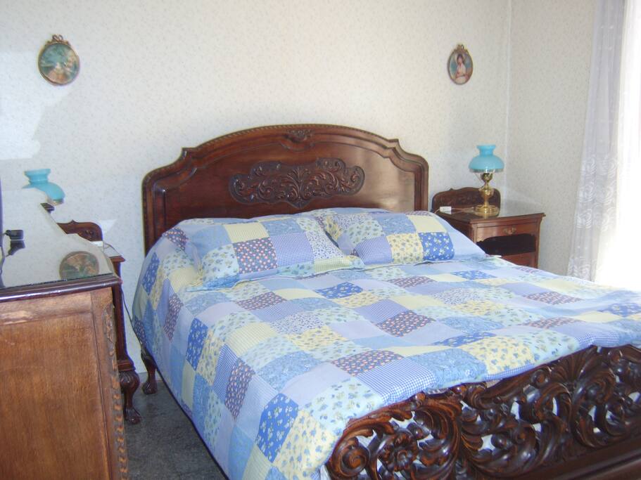 Cama Queen