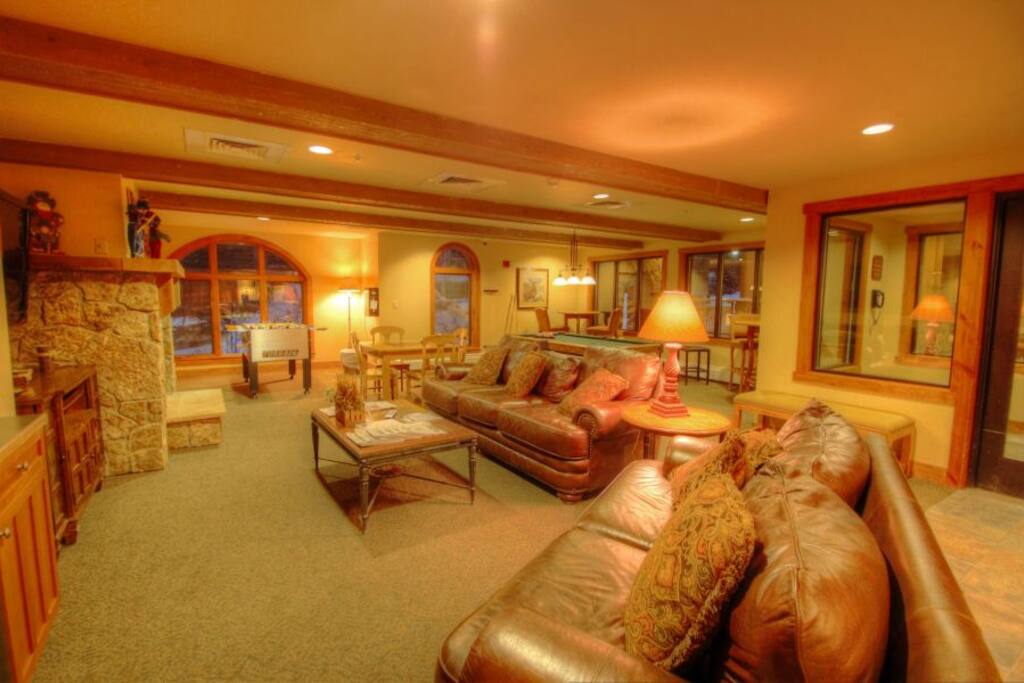 Red Hawk Lodge Clubhouse