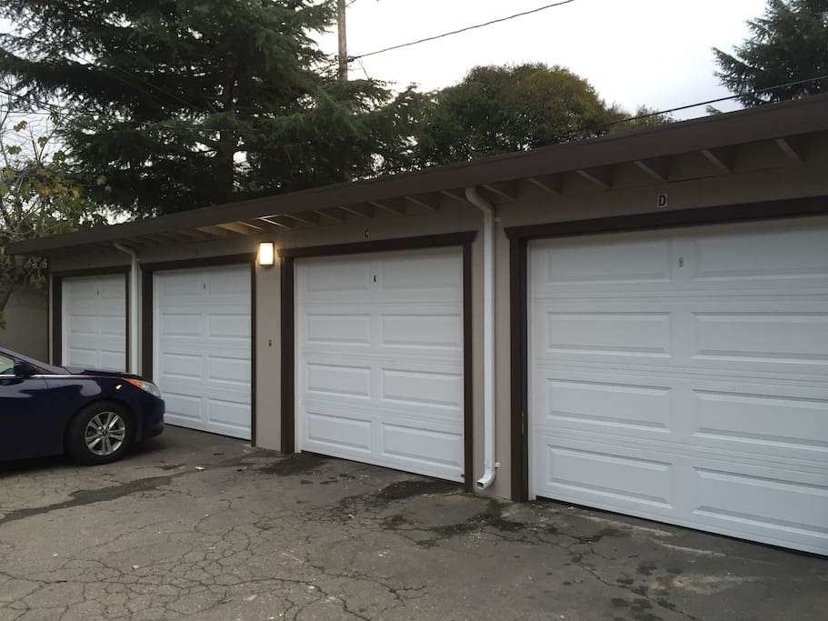Private Garage Parking