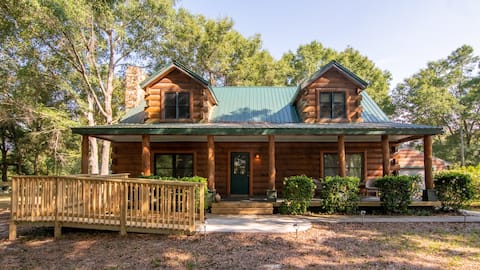 Florida Country Cabin Getaway