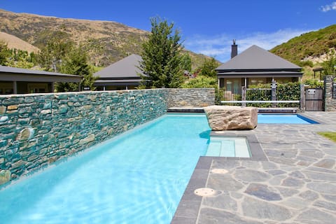 Charming Cardrona Alpine Villa