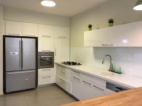 Wonderful apartment in Holon