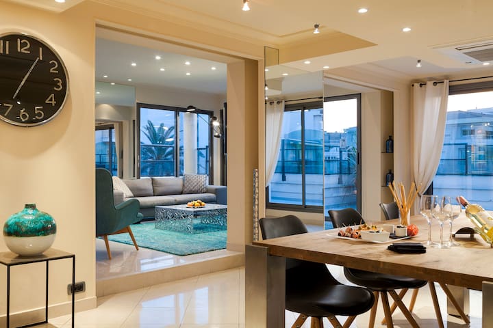 Nehô Suites Cannes Croisette managed Airbnb listing 2