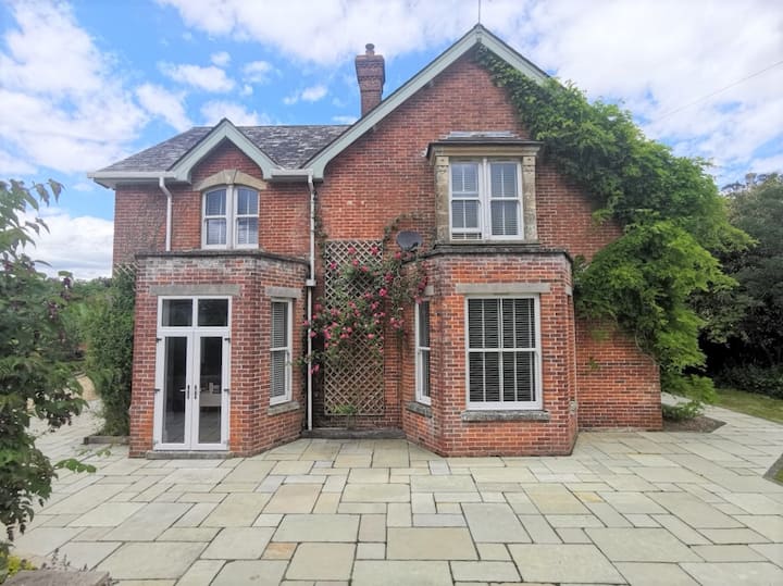 Country Manor House on the edge of The New Forest