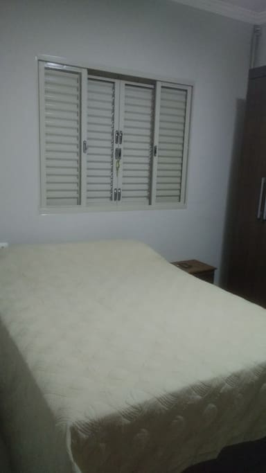 Quarto 2 cama de casal normal